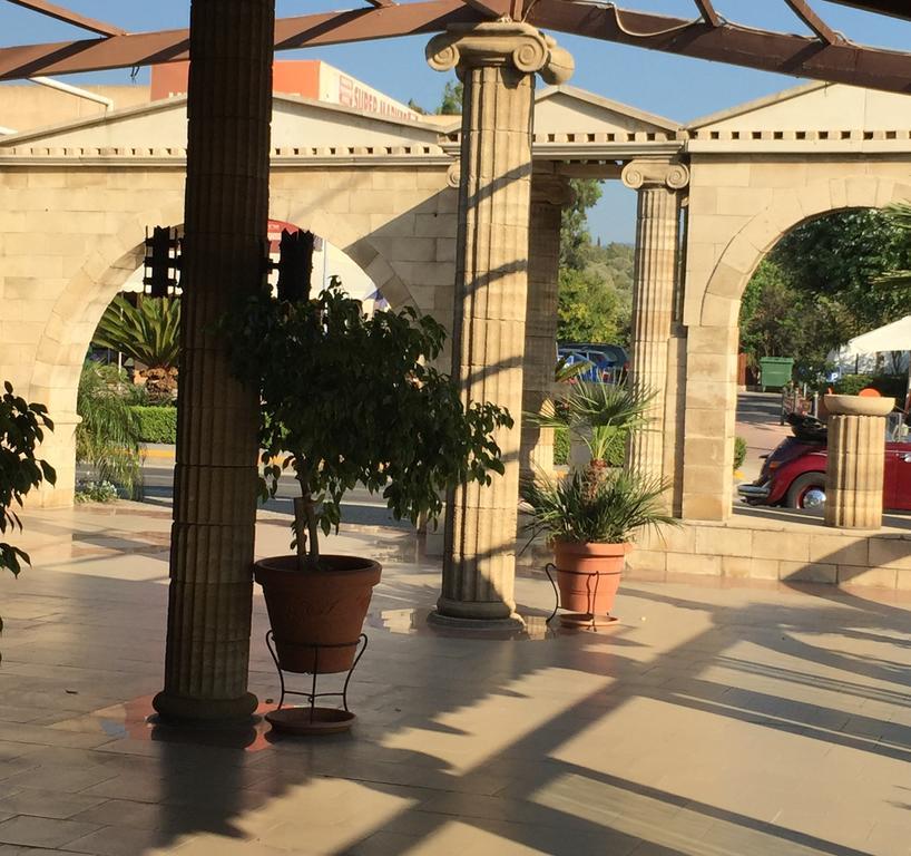 Nikos Ikies Hotel Theologos  Exterior photo